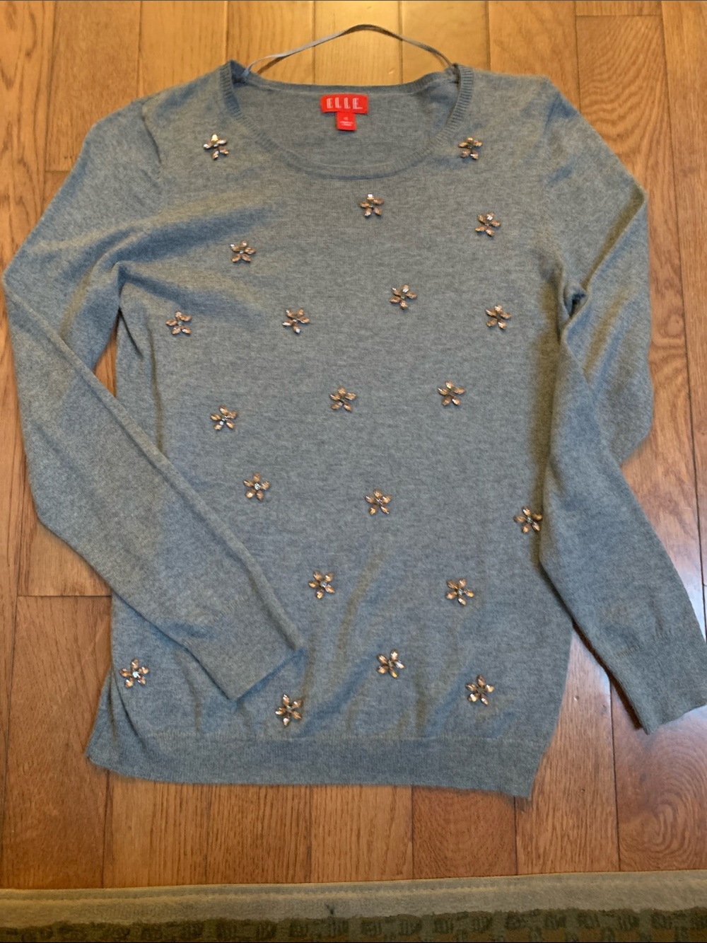 Elle Gray Crewneck Sweater with Rose-Gold Floral Studs